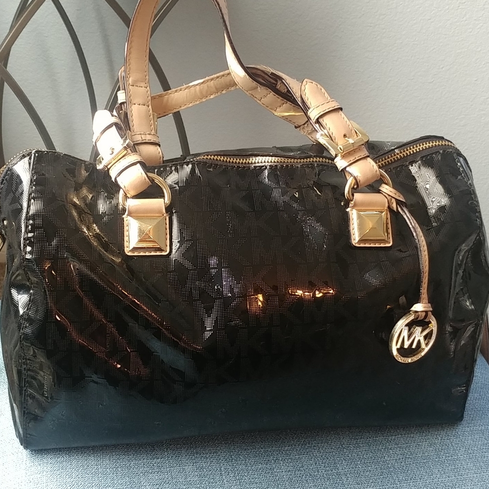 Grayson Satchel - Picture 7 of 12